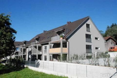 Neuwertige und moderne Wohnung im MINERGIE-St