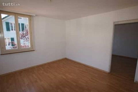 3.5-Zimmerwohnung - Zentral wohnen in Langnau