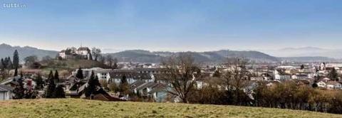 Terrassenwohnung mit Wohnqualität im Gartenge