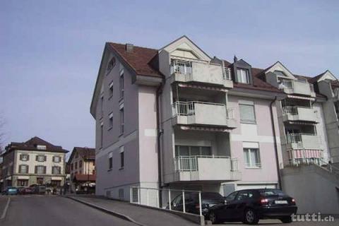 Grand appartement en très bon état avec balco