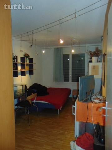 schlafzimmer in der 4.5 zimmerwohnung