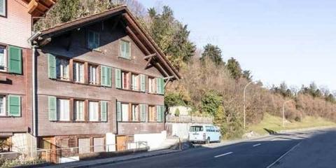 Mehrfamilienhaus mit 5 Wohnungen in Ringgenbe