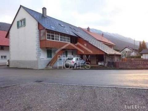 2-3 Familienhaus im Dorfkern von Herbertswil