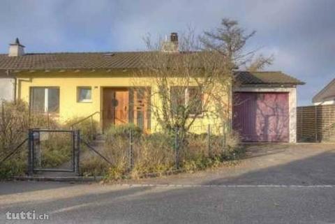 6.5 Z'Doppeleinfamilienhaus an ruhiger Lage i