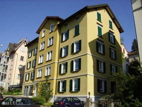 Wunderschöne neu renovierte 2 Zimmer Wohnung