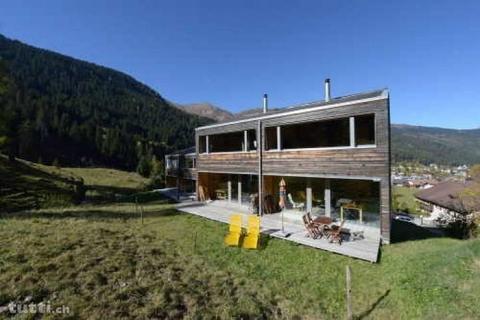 Ferienhaus neben Skipiste