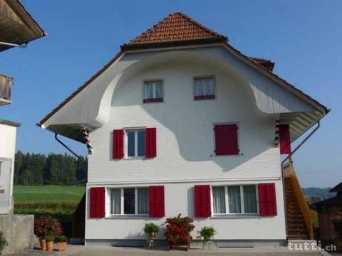 Grosszügige 4.5 Zimmer-Wohnung in Rütschelen