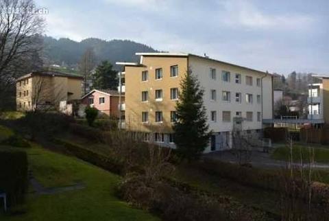 Attraktive 4.5 Zimmerwohnung mitten in Kriens