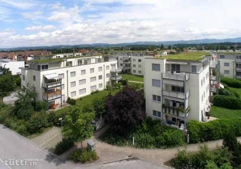 Helle Attika mit Dachterrasse