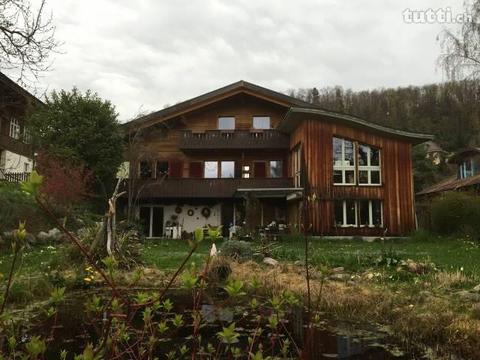 Sonnige 2.5-Zimmer-Wohnung in Spiez