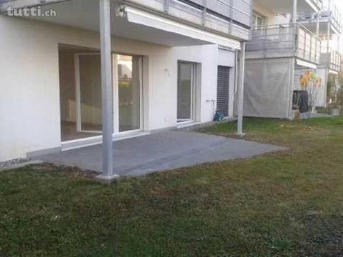 Ihr neues Zuhause mit Gartensitzplatz in eine