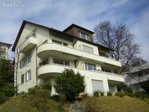 Charmante Wohnung mit Blick über Zürich