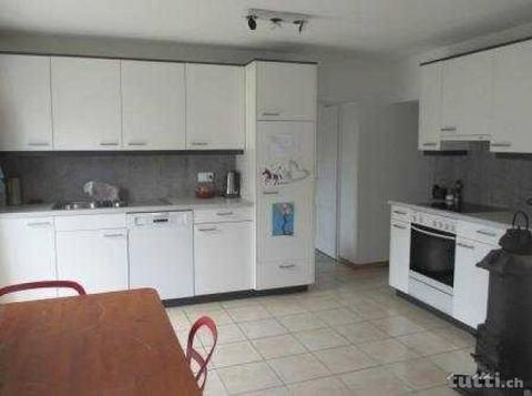 Appartement de 2.5 pièces au rez-de-chaussée