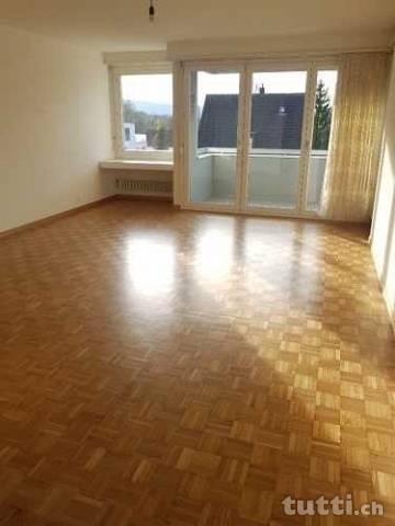 3.5 Zimmerwohnung mit Balkon