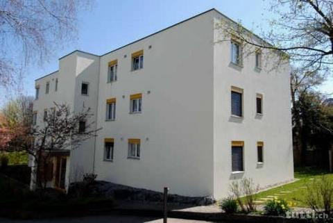 Grosszügige Wohnung in Thalwil zu vermieten