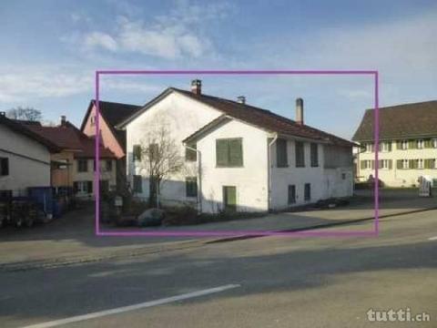 In Gehdistanz zum Pfäffikersee: Wohnhaus mit