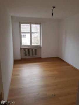 4.5 Zimmerwohnung mitten im Dorf